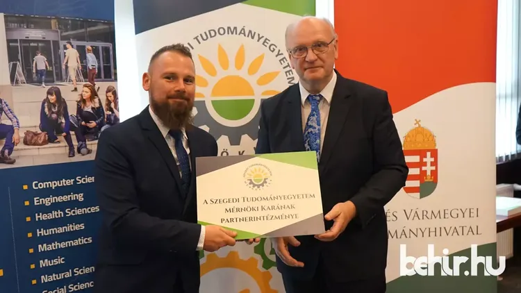 Több Békés vármegyei iskola számára adott át tanúsítványt a Szegedi Mérnöki Kar