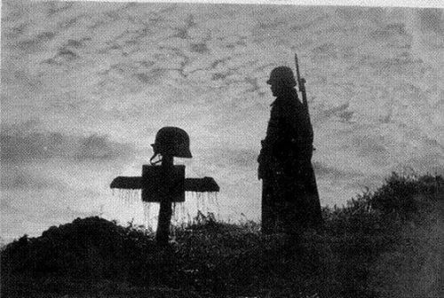 Dicsőség a Hősöknek