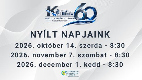 Nyílt napjaink